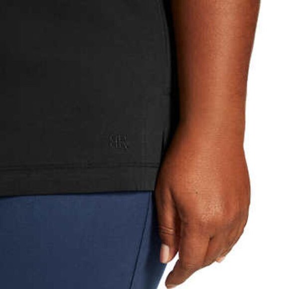 Banana Republic Classic Black V-Neck Tee - Picture 7 of 9